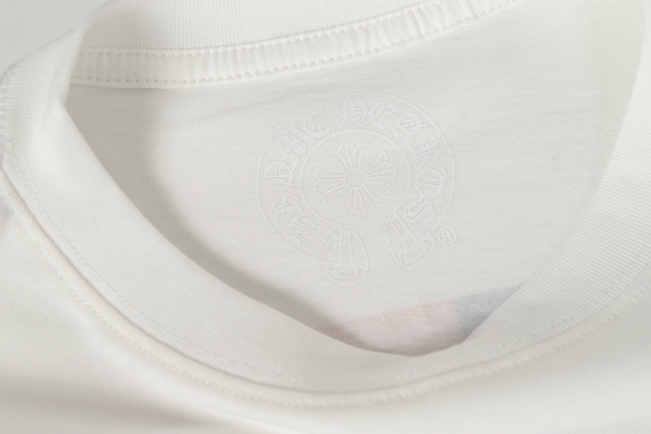 Chrome-Hearts Logo Flag Long Sleeve Tee - Black White Gothic Street T-Shirt K2126